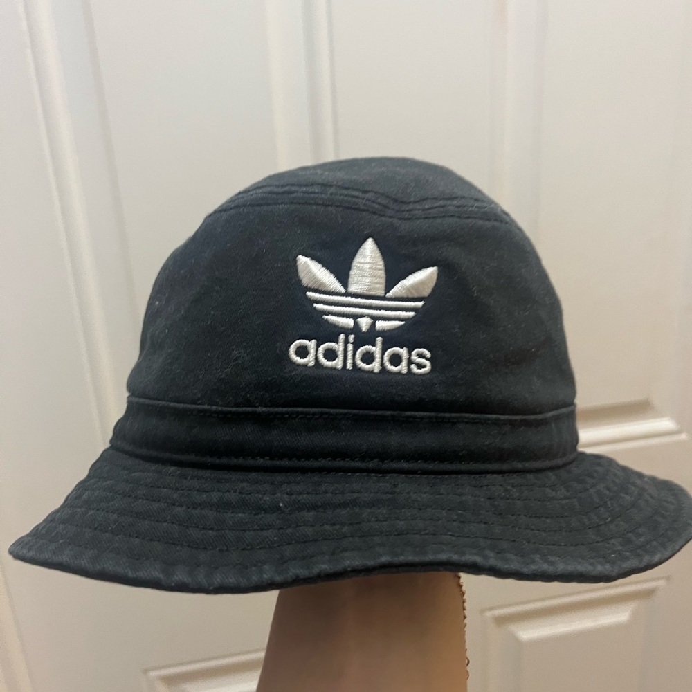 ADIDAS Originals Washed Bucket Hat SOLD